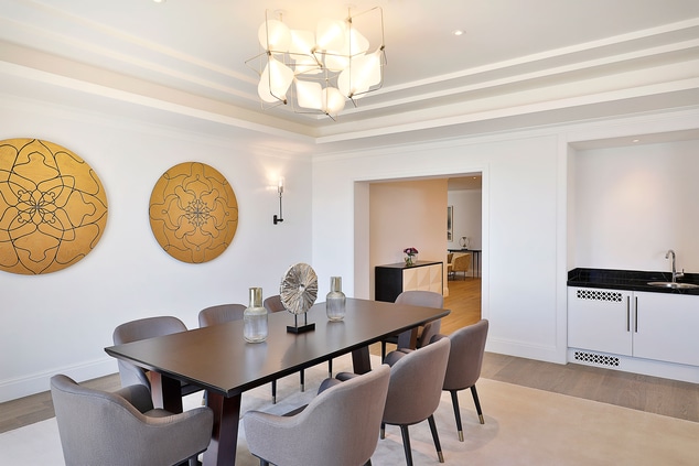 Four Bedroom Apartment - Dining Area