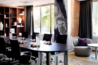 Sala de juntas en hotel de negocios en Ámsterdam
