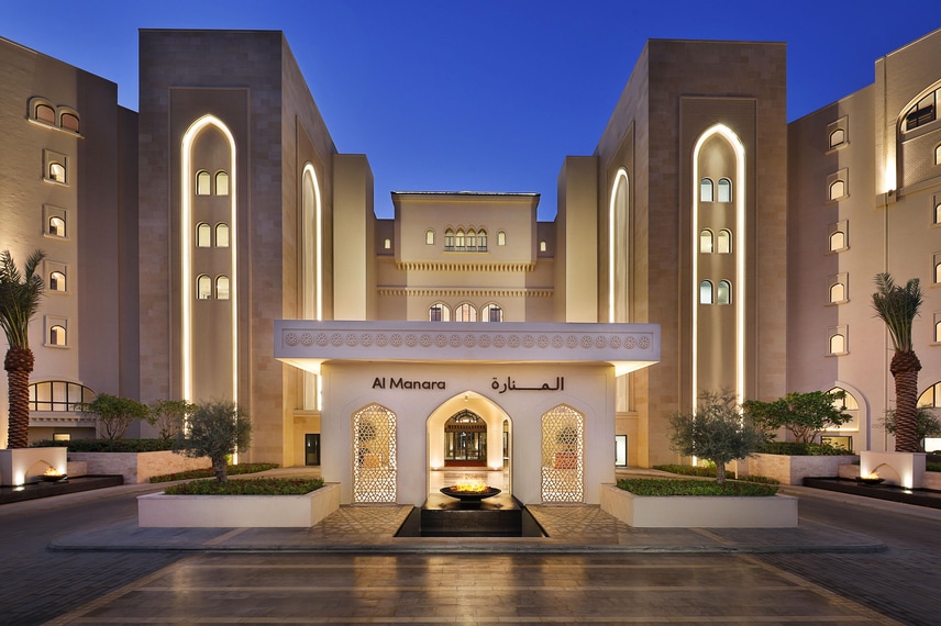 Destination privilégiée pour les amateurs d’art et d’histoire, l'hôtel Al Manara réunit le meilleur des vacances à la plage et des escapades en ville.