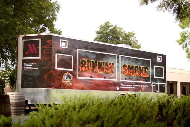 Runway Smoke - Food Truck