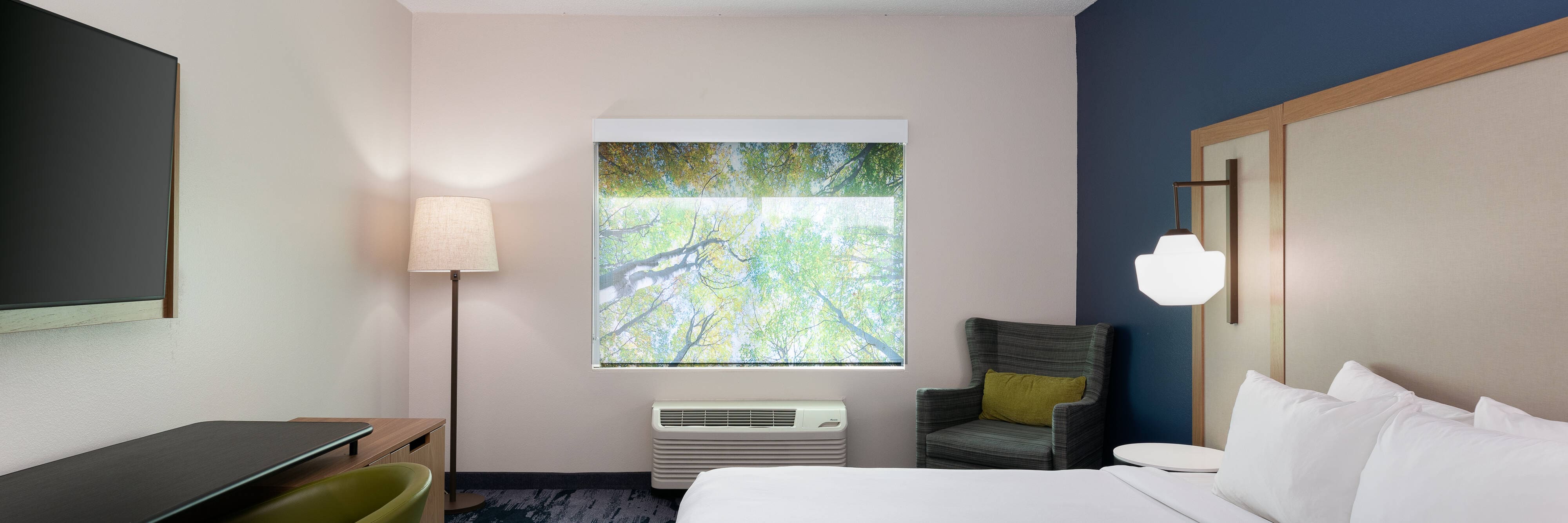 2,000 Bonus Points - ATL img