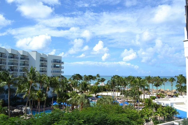 Aruba beach hotel