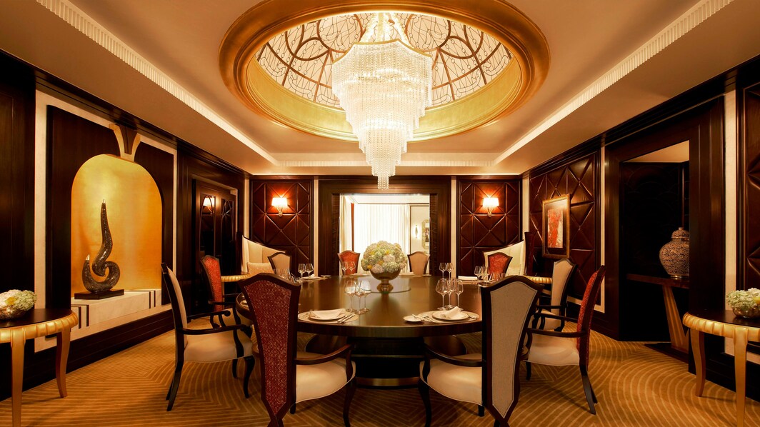 Suíte Abu Dhabi - sala de jantar