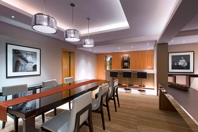 Executive Suite - Dining Area