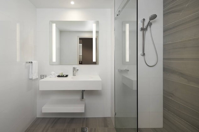 Superior & Premium Bathroom - Shower