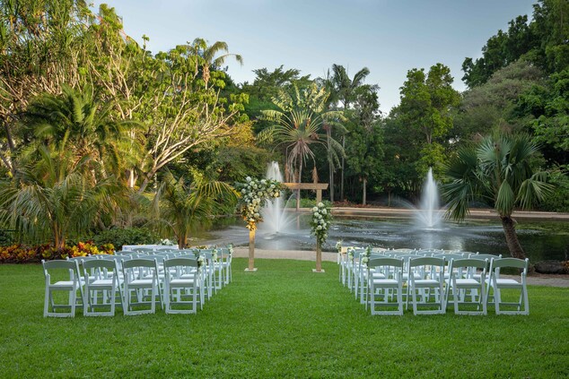 Brisbane City Botanical Gardens - Wedding Ceremony