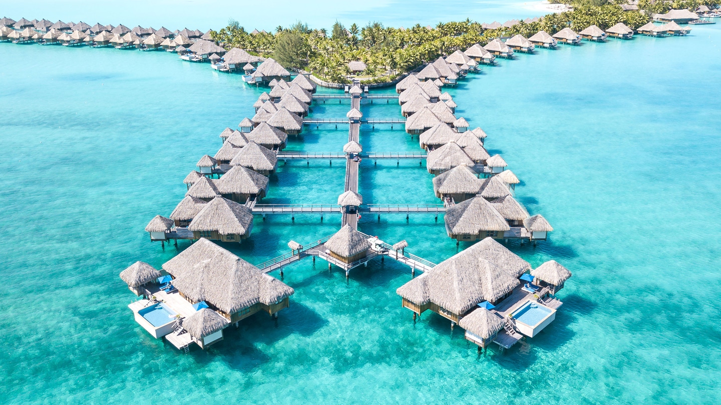 Luxury Resort in French Polynesia | The St. Regis Bora Bora Resort