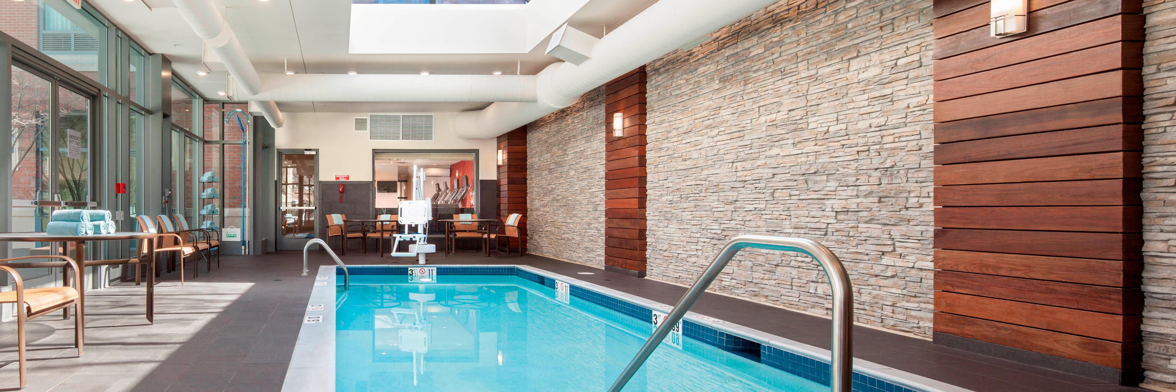 Spring Savings on 5+ nights | Marriott Deals