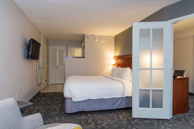 King End Suite – Bedroom Sleeping Area