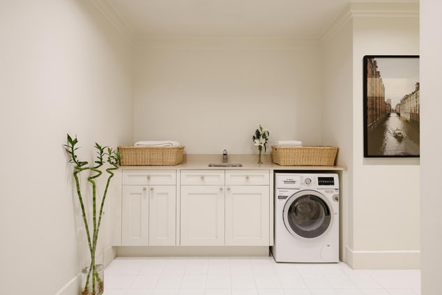 Royal Suite Laundry Room