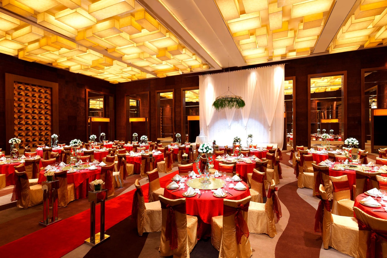 Grand Ballroom - Wedding Banquet Round Table