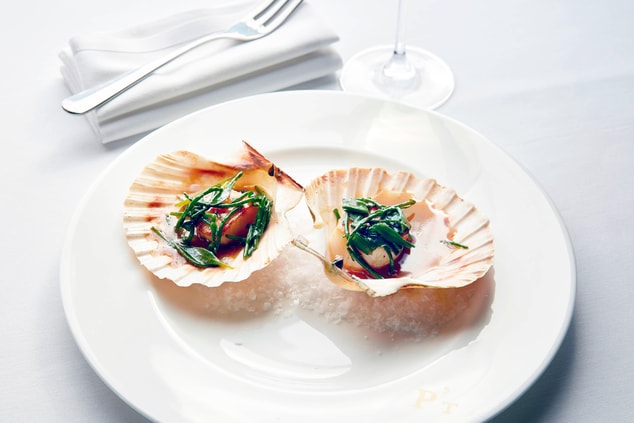 Parker's Tavern - Hand Dived Scallops in Shell