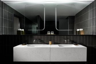 Midnight Suite - Bathroom