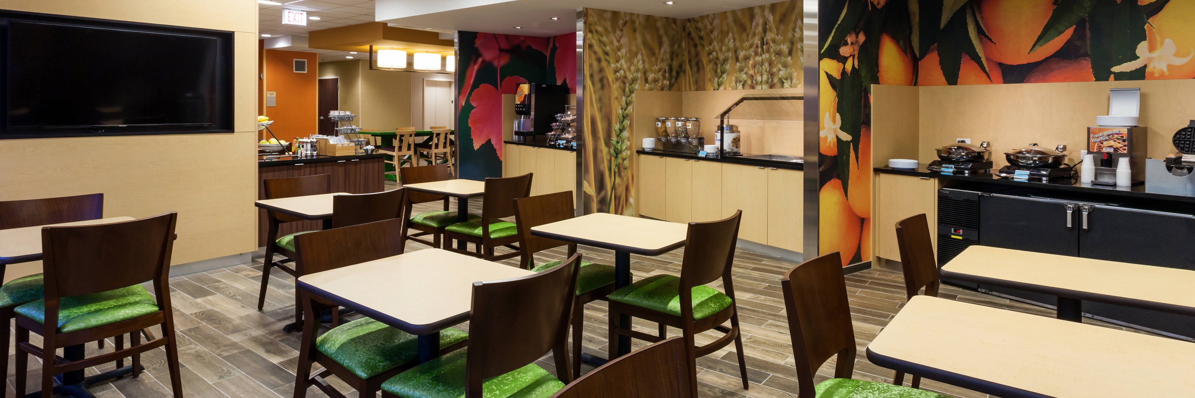 Beatrix | Chicago Restaurant | Marriott Bonvoy