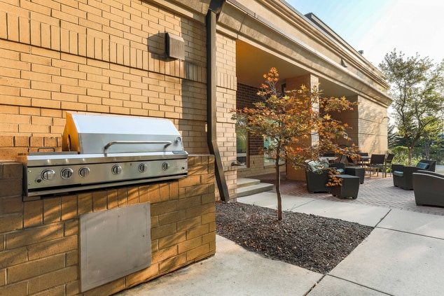 Outdoor BBQ Grill & Patio