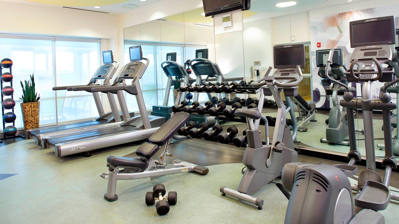 Springhill-Suites-Waukegan-Fitness-Center