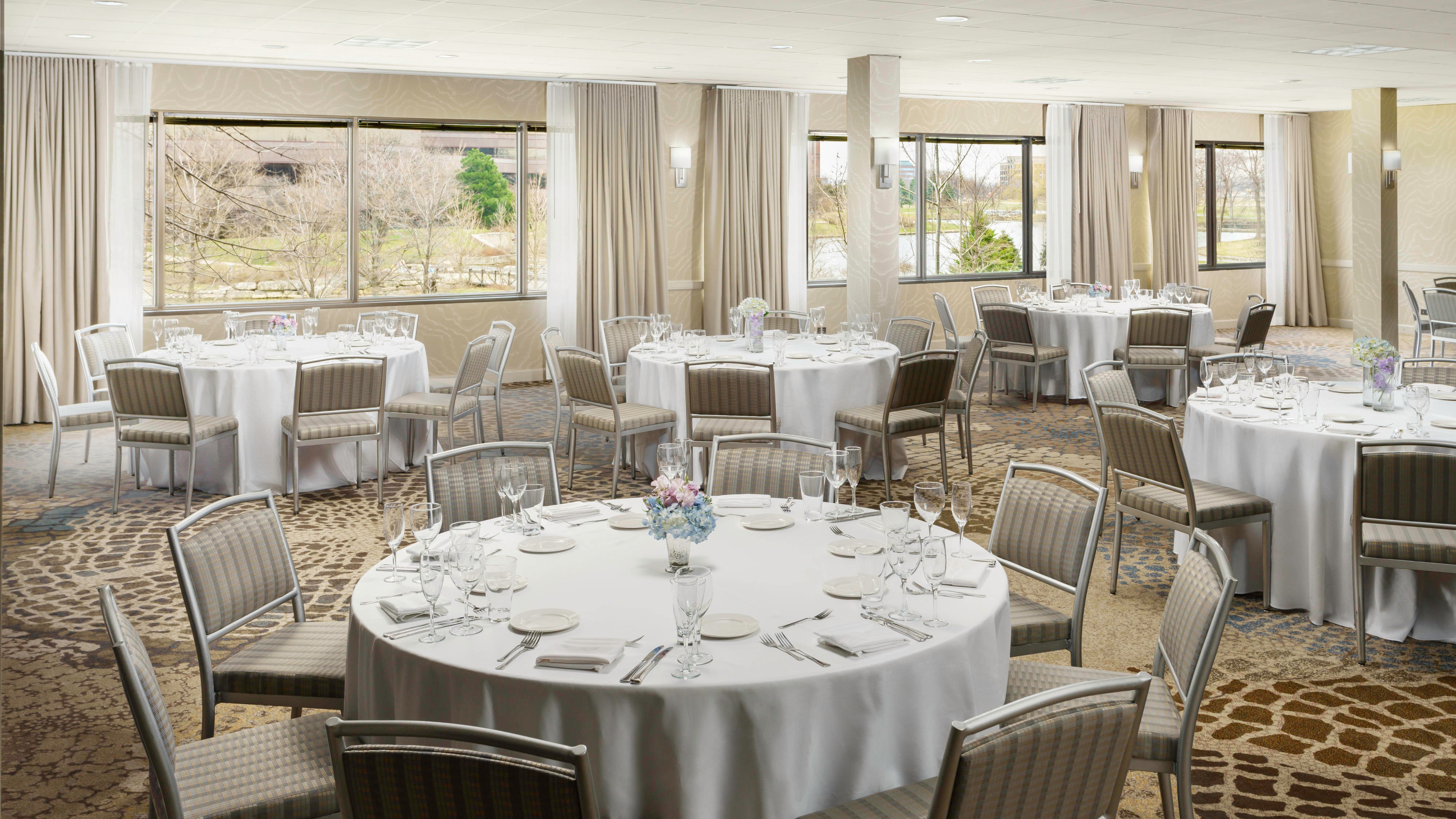 Lakeshore Ballroom