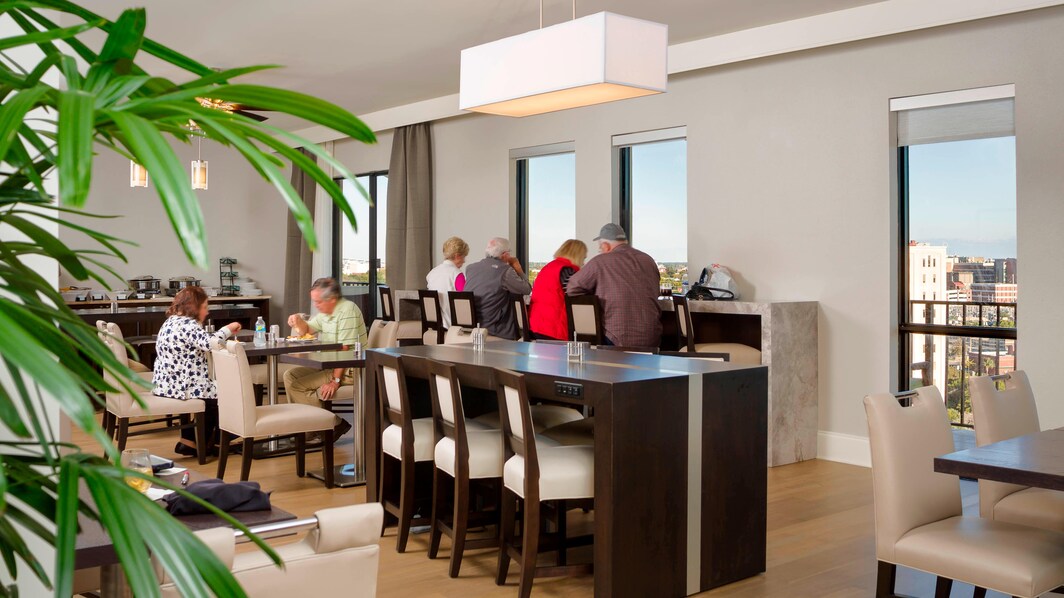 Marriott Hotels mit Concierge-Lounge