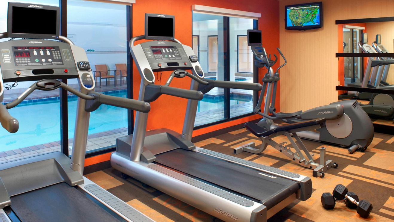 Westlake OH hotel fitness center