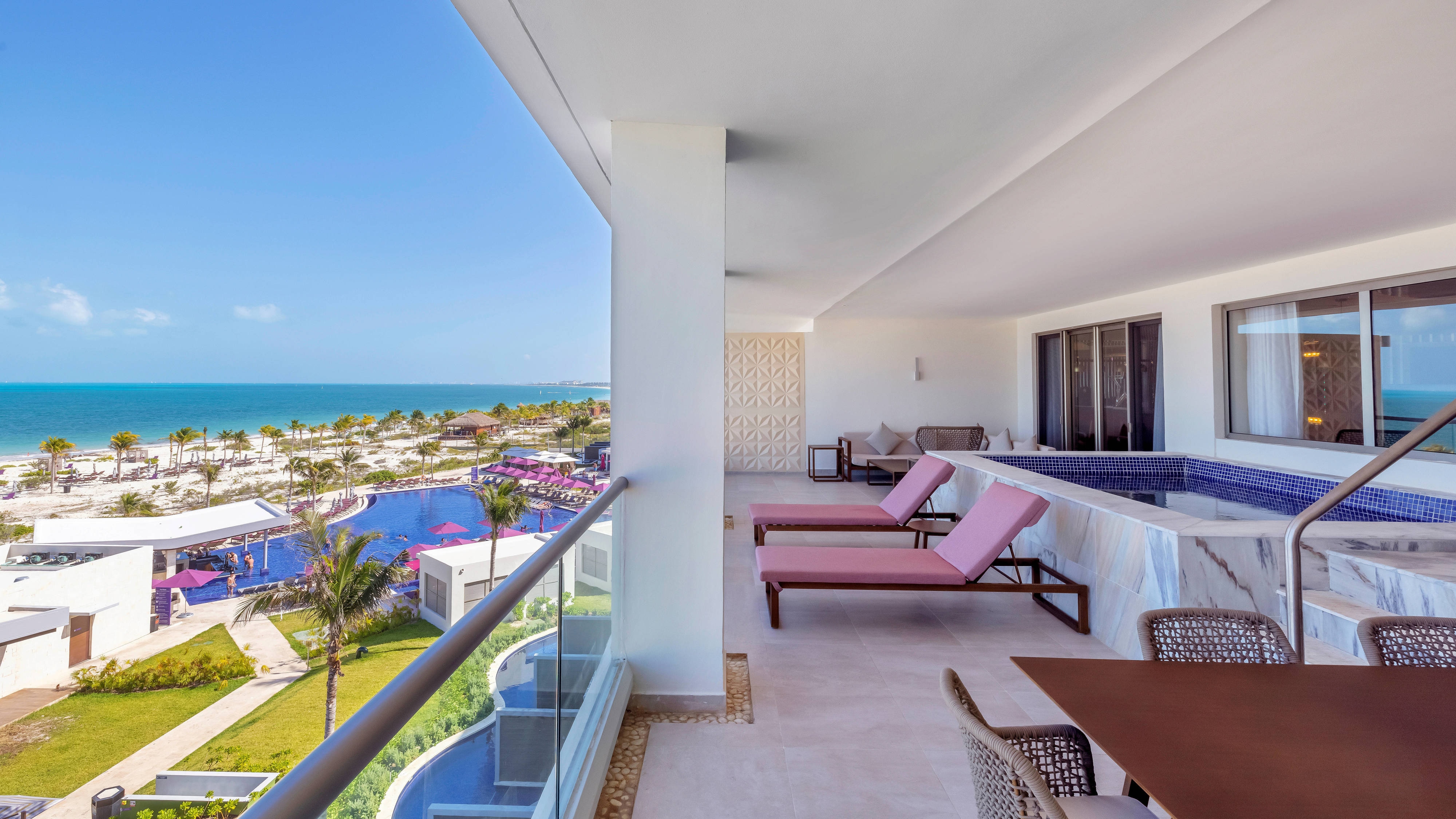 Celebrity-inspired luxury with Star Class: Personal Agent & premium amenities