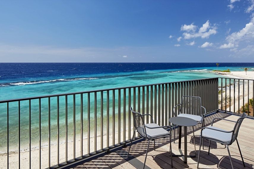 Oceanfront Suite - Balcony View
