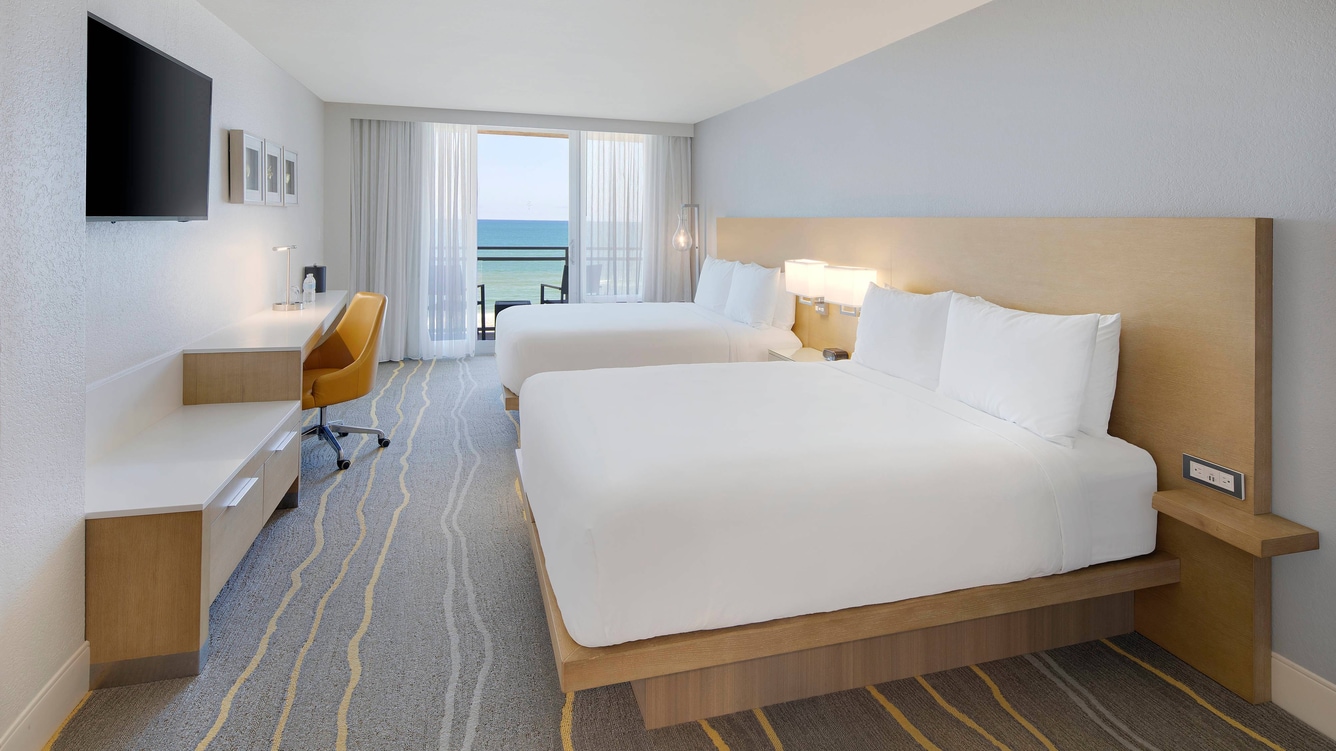 Daytona Beach, FL, Oceanfront Hotel | Delta Hotels Daytona Beach Oceanfront