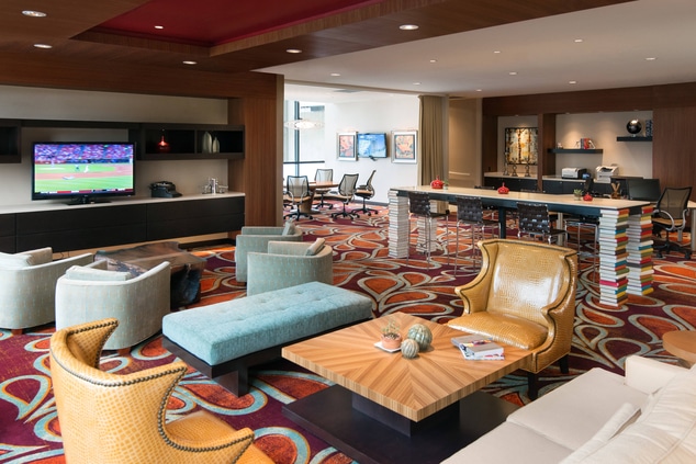 Concierge & Business Lounge