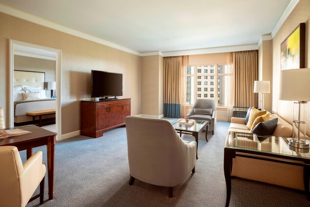 The Ritz-Carlton, Dallas Deluxe Suite