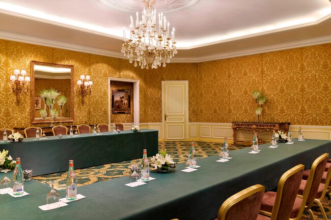 Al Diwan Meeting Room - U-Shape Meeting
