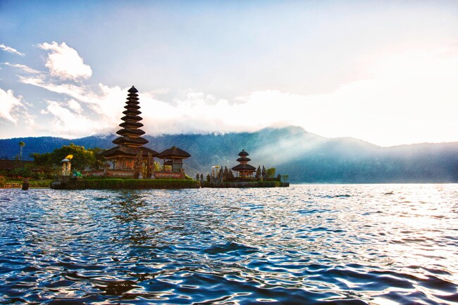 Uludanu Temple - Bali