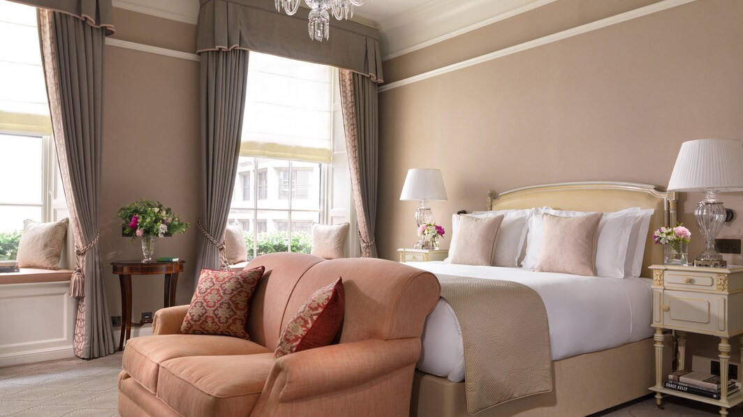 Princess Grace Suite - Master Bedroom