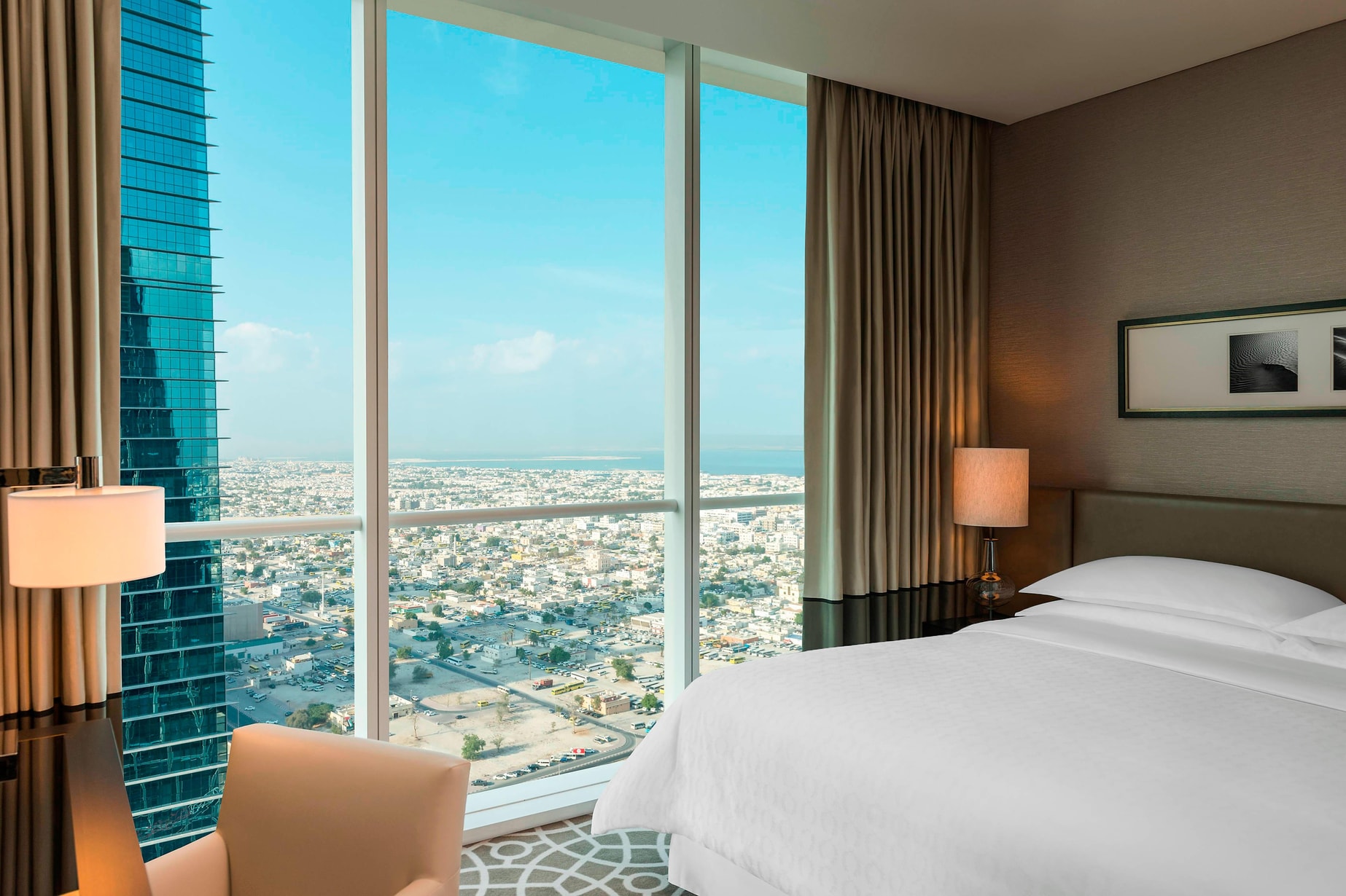 she is toxicity jeans Sheikh Zayed Road Hotel in Dubai City Center | Sheraton Grand Hotel, Dubai