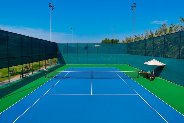 Dubai resort with tennis courts
