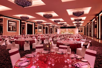 قاعة احتفالات دبي - تجهيزات الزفاف الهندي