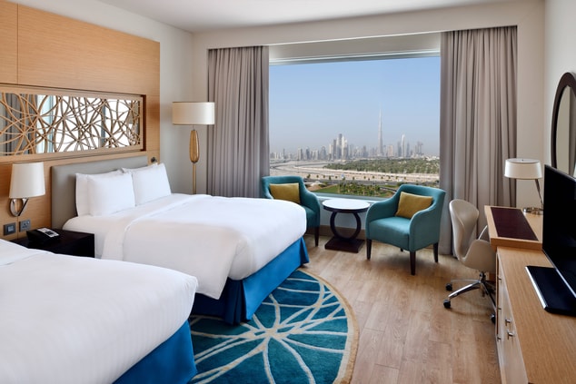 Twin/Twin Deluxe Guest Room - City View