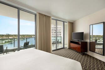 One-Bedroom Intracoastal View Suite