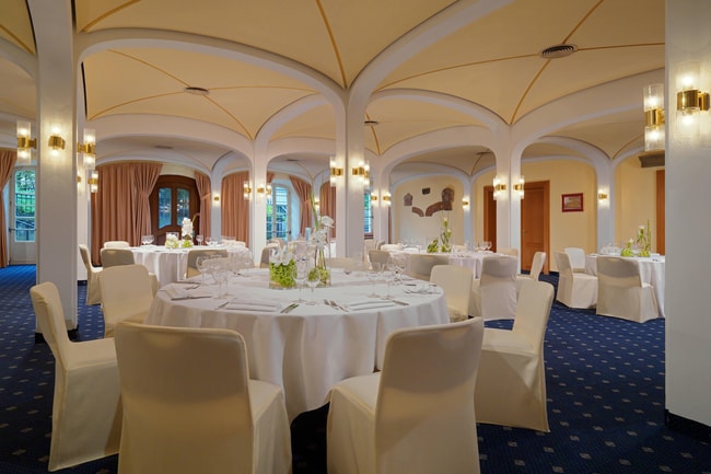 Sala para banquetes y reuniones