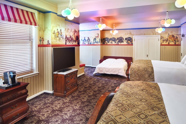 Circus Guest Room