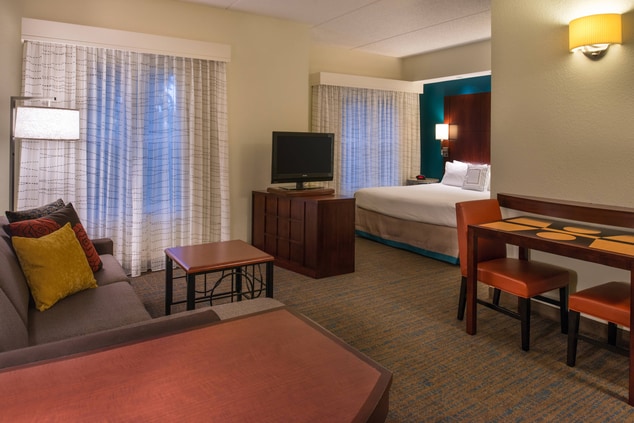 gainesivlle fl all suite hotels
