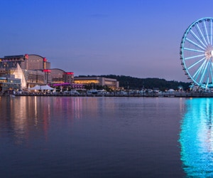 Exterior of Gaylord National and Capital Wheel on Potomac River
