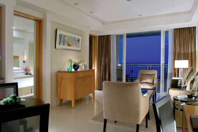 Ocean Suite with Living Room & Balcony