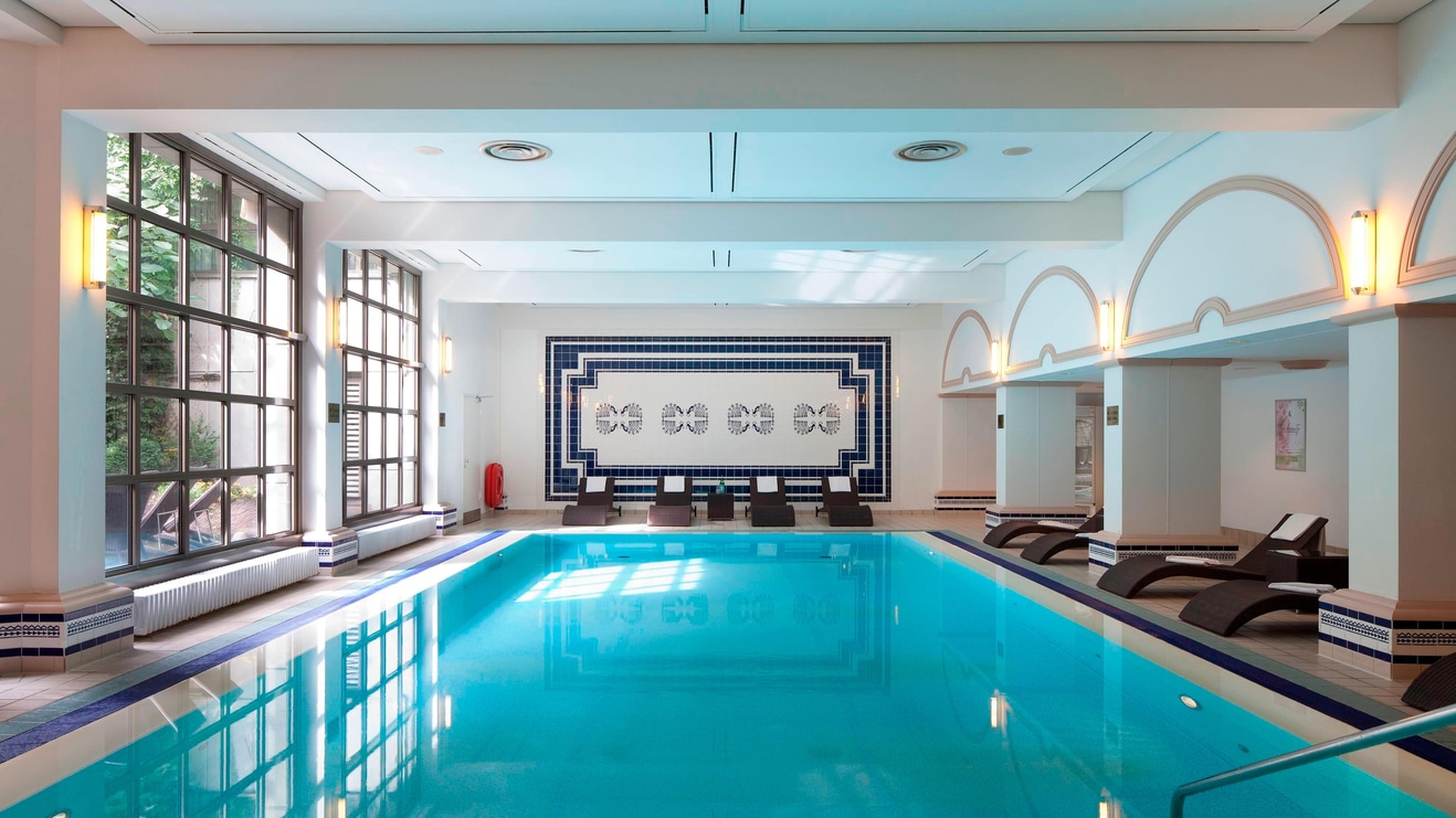 Hamburg Marriott Hotel Indoor Pool