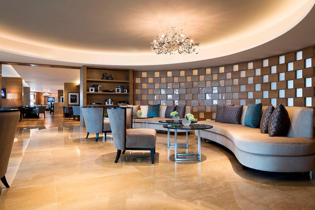 lounge hanoi five star hotel