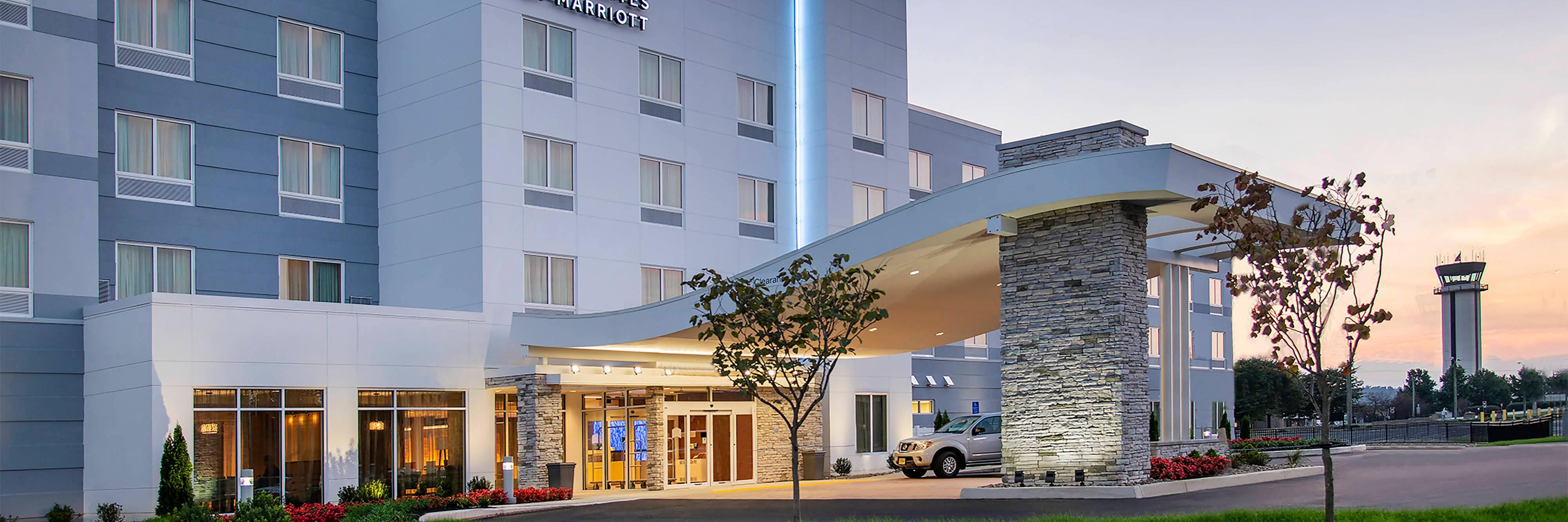 Fairfield by Marriott Inn & Suites Harrisburg International Airport
