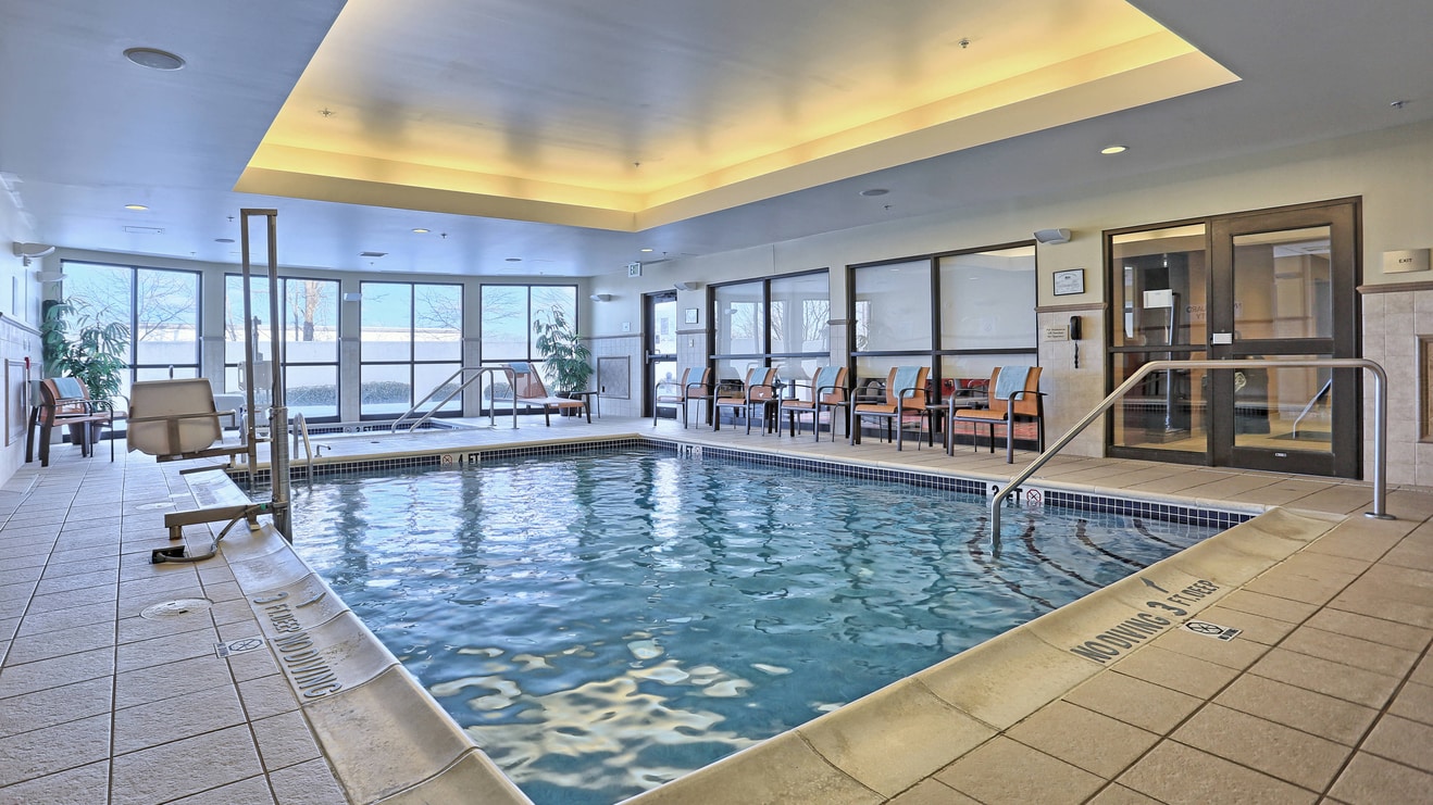 Mechanicsburg hotel indoor pool