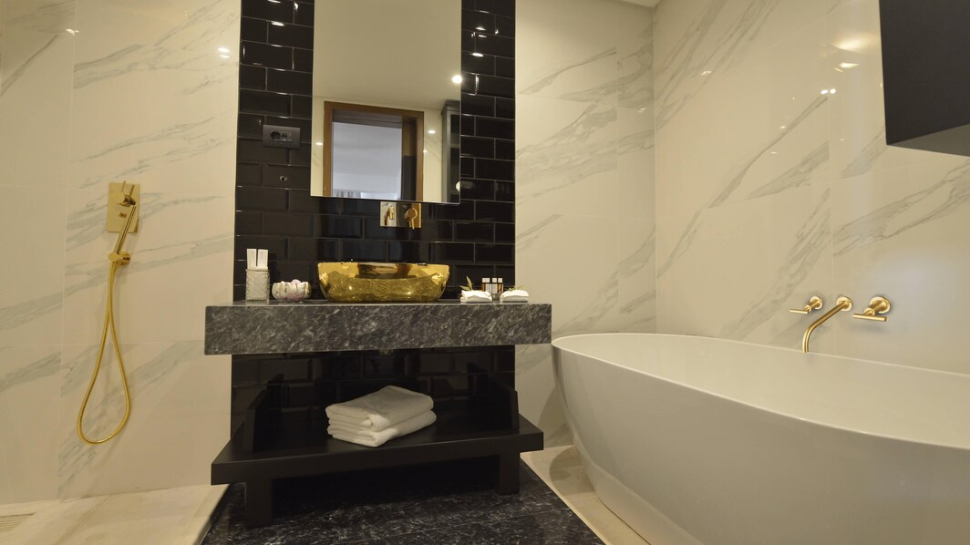 Luxury Residence Bathroom