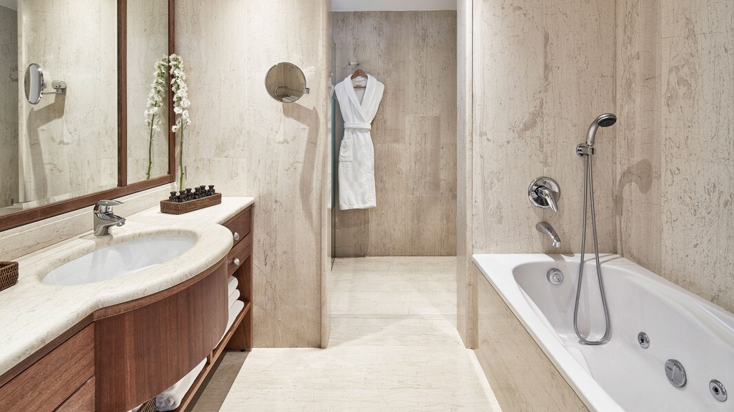 Люкс Mediterranean Maisonette – ванная комната