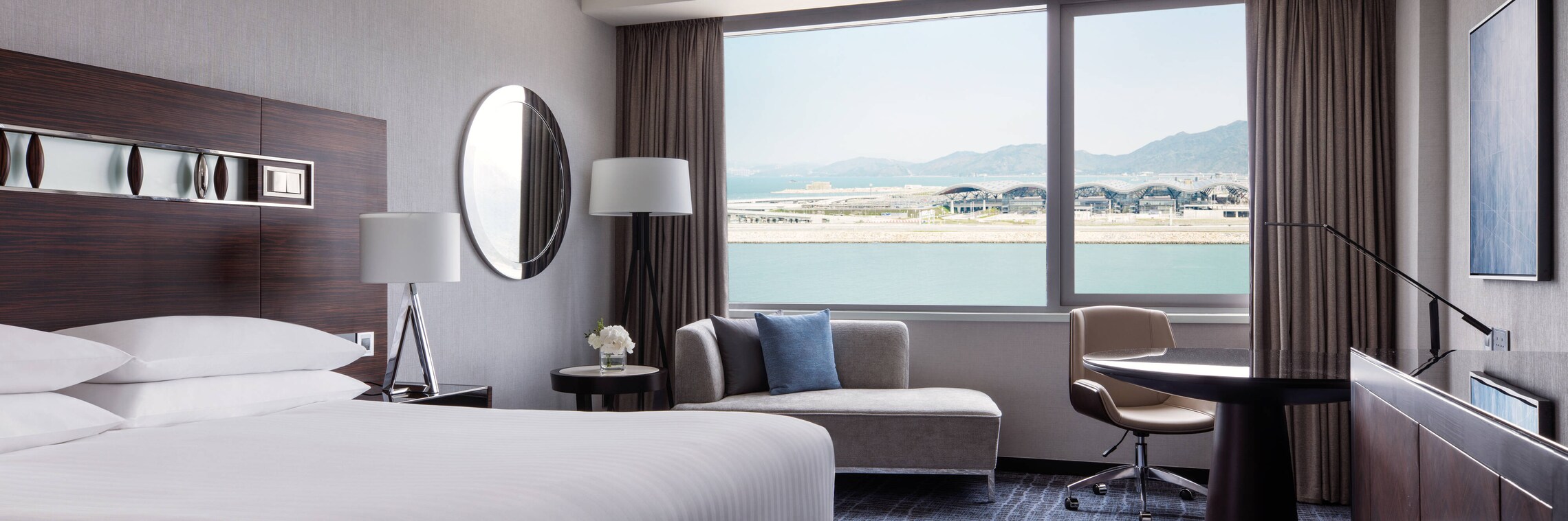 King Guest Room - Sea View
