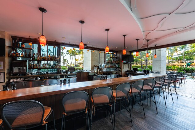 Longhi's Restaurant – Bar