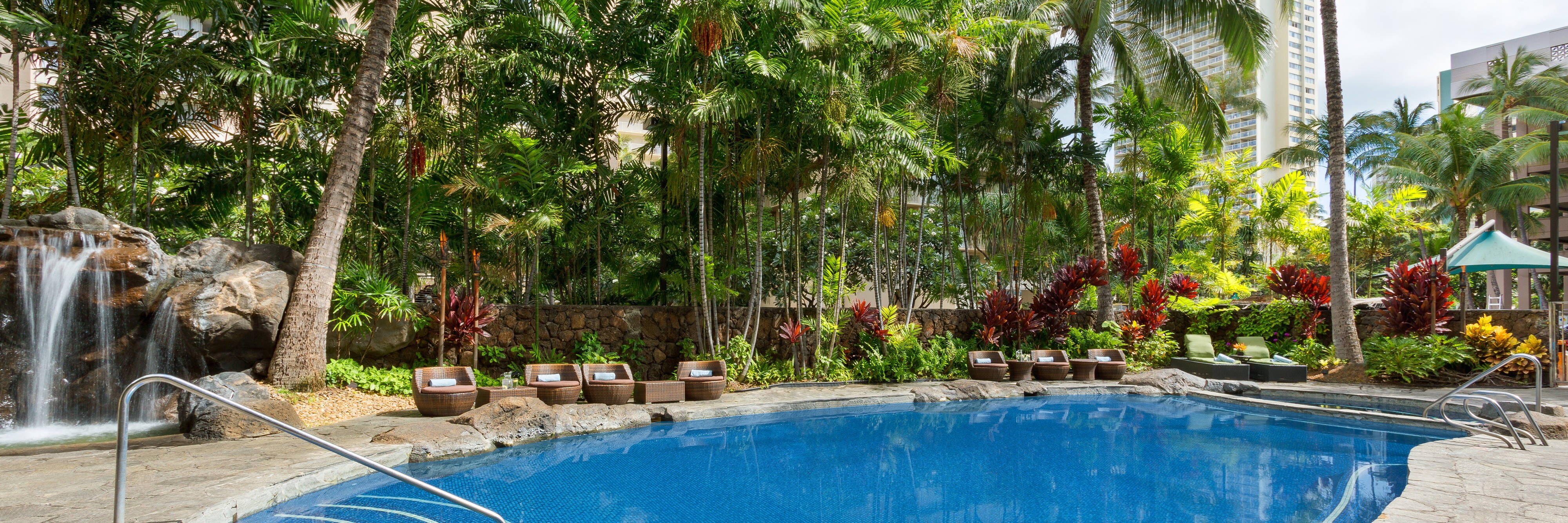 Spring Break Savings & Packages img
